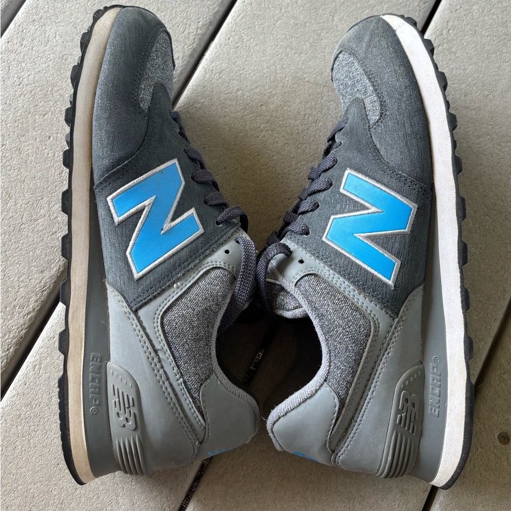 New Balance Sneakers with Gray and Blue Tones